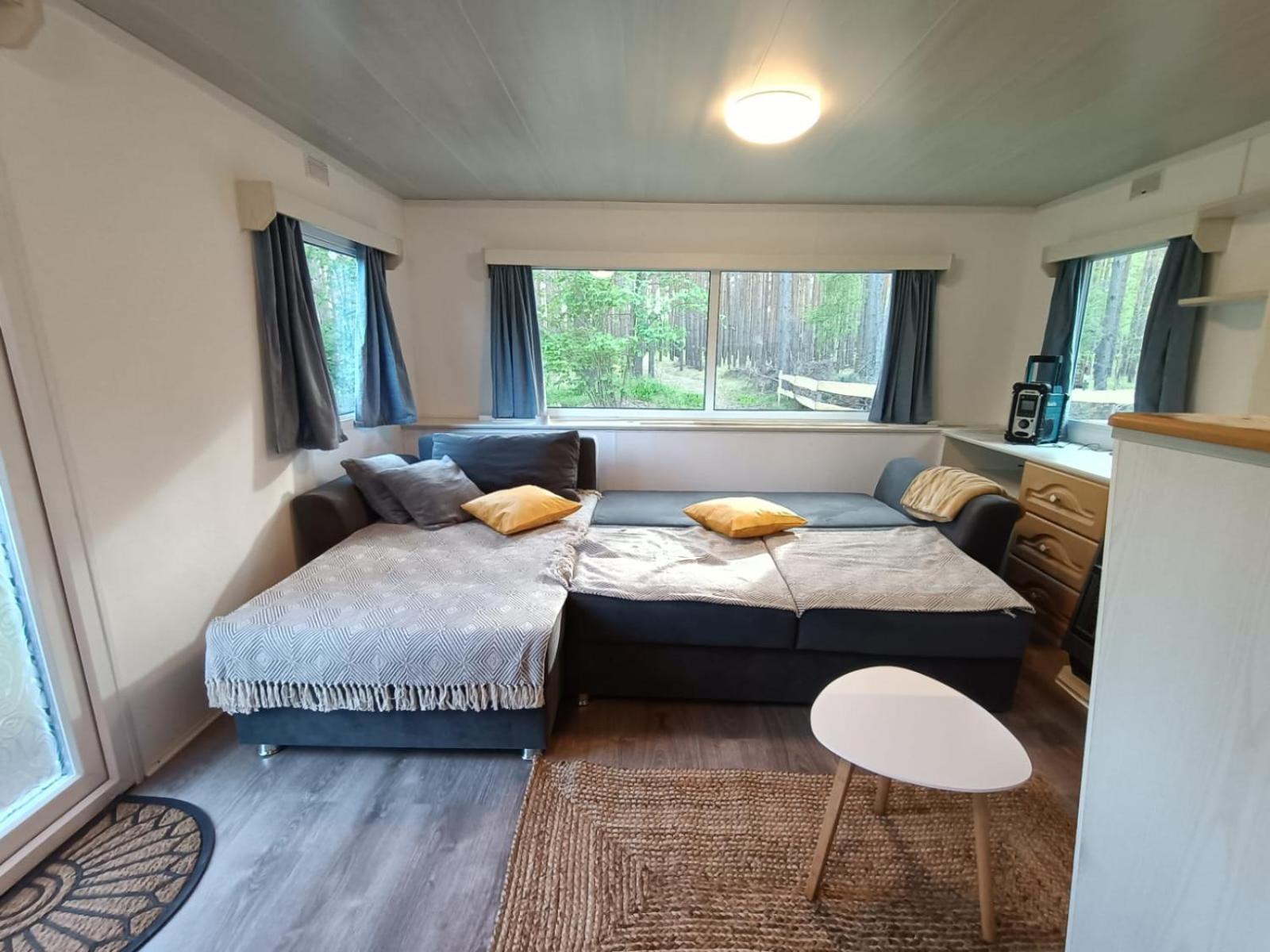 ホテル Tinyhaus Idyllisch Am Waldesrand コットブス エクステリア 写真